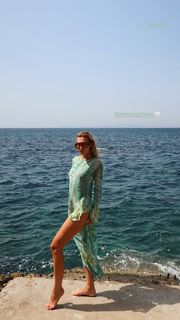 Melisa Döngel feet photo 2