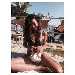 Melisa Pamuk feet photo thumbnail