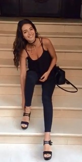 Melisa Pamuk feet photo thumbnail