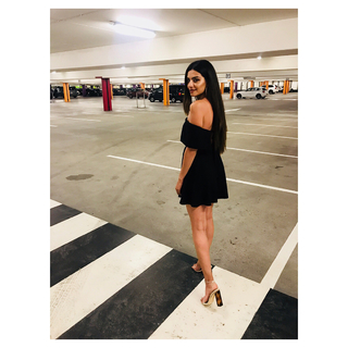 Melisa Pamuk feet photo thumbnail