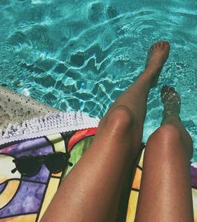 Melise feet photo 17