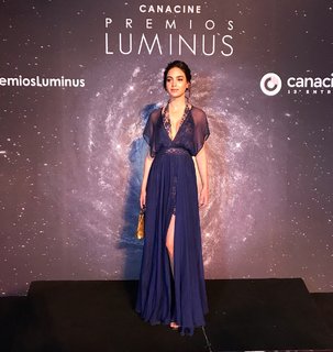 Melissa Barrera feet photo thumbnail