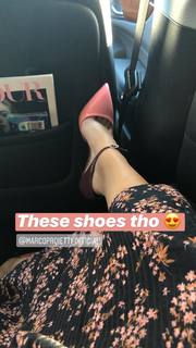 Melissa Barrera feet photo thumbnail