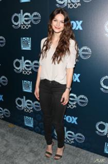Melissa Benoist feet photo thumbnail
