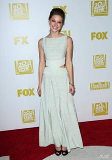 Melissa Benoist feet photo thumbnail