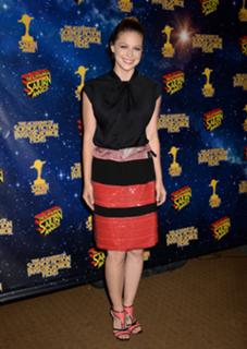 Melissa Benoist feet photo thumbnail
