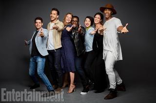 Melissa Benoist feet photo thumbnail