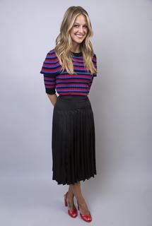 Melissa Benoist feet photo thumbnail