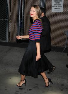 Melissa Benoist feet photo thumbnail