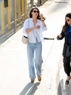 Melissa Benoist feet photo thumbnail