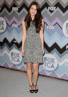Melissa Benoist feet photo thumbnail