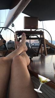 Melissa Bolona feet photo 4