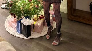 Melissa Bolona feet photo 3