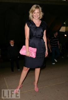 Melissa Doyle feet photo 15