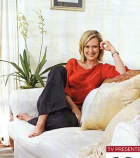 Melissa Doyle feet photo 1