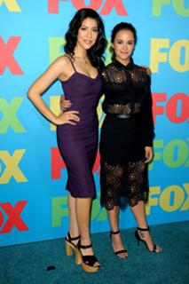 Melissa Fumero feet photo thumbnail