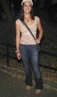 Melissa Fumero feet photo thumbnail