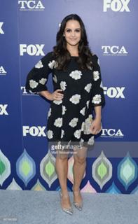 Melissa Fumero feet photo thumbnail