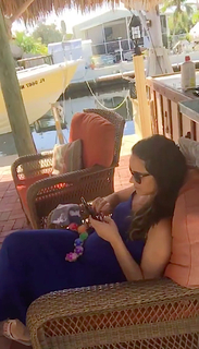 Melissa Fumero feet photo thumbnail