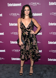 Melissa Fumero feet photo thumbnail