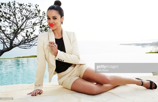 Melissa Fumero feet photo thumbnail