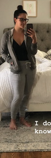 Melissa Fumero feet photo thumbnail
