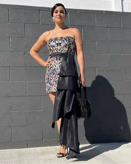 Melissa Fumero feet photo thumbnail
