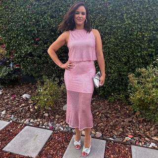 Melissa Fumero feet photo thumbnail