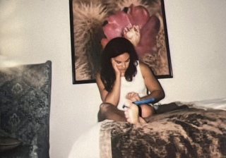 Melissa Fumero feet photo thumbnail