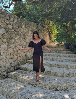 Melissa Fumero feet photo thumbnail