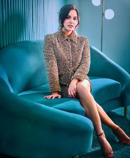Melissa Fumero feet photo thumbnail