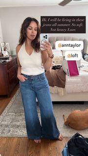 Melissa Fumero feet photo thumbnail