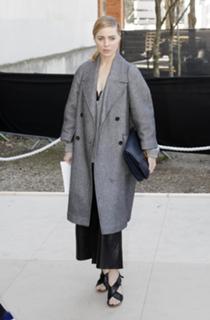 Melissa George feet photo thumbnail
