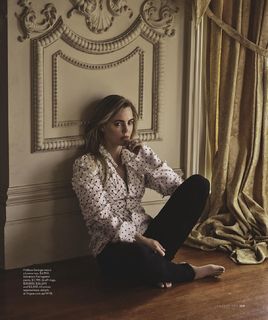 Melissa George feet photo thumbnail