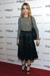 Melissa George feet photo thumbnail