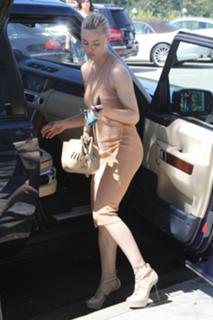 Melissa George feet photo thumbnail