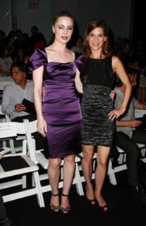 Melissa George feet photo thumbnail