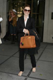 Melissa George feet photo thumbnail
