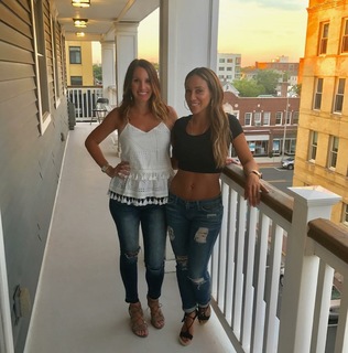 Melissa Gorga feet photo thumbnail