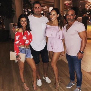 Melissa Gorga feet photo thumbnail