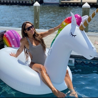 Melissa Gorga feet photo thumbnail