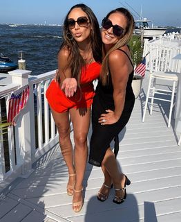 Melissa Gorga feet photo thumbnail