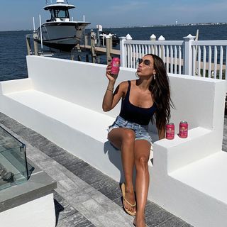 Melissa Gorga feet photo thumbnail