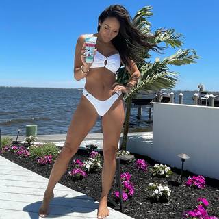 Melissa Gorga feet photo thumbnail