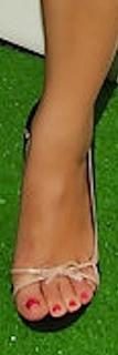 Melissa Joan Hart feet photo thumbnail