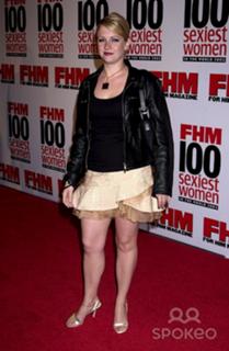 Melissa Joan Hart feet photo thumbnail
