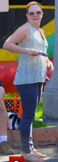 Melissa Joan Hart feet photo thumbnail