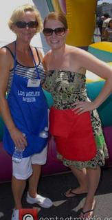 Melissa Joan Hart feet photo thumbnail