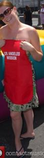 Melissa Joan Hart feet photo thumbnail