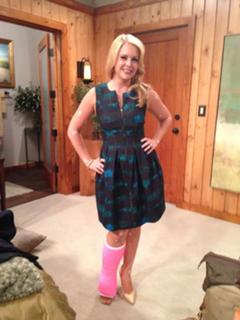Melissa Joan Hart feet photo thumbnail